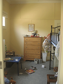 zach's room02